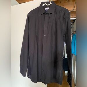 Oskar Makinen Mens Dress Shirt